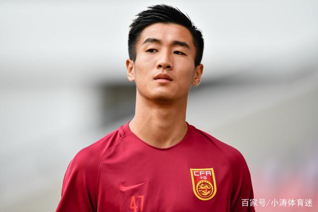 米体：国米有意拉齐奥门将普罗维德尔，计划让他担任二号门将
